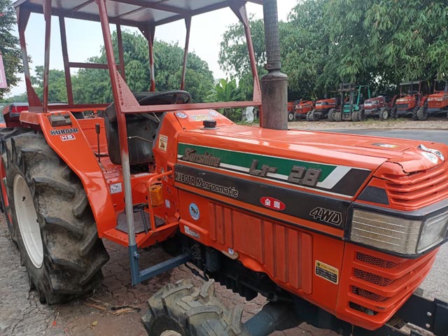 Máy Cày Nhật Kubota đẹp Mắt